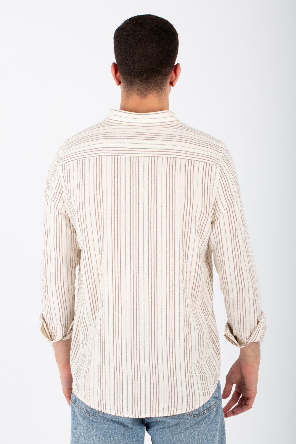 Mens Slim Fit Shirt With Front Pockets And Long Sleeves