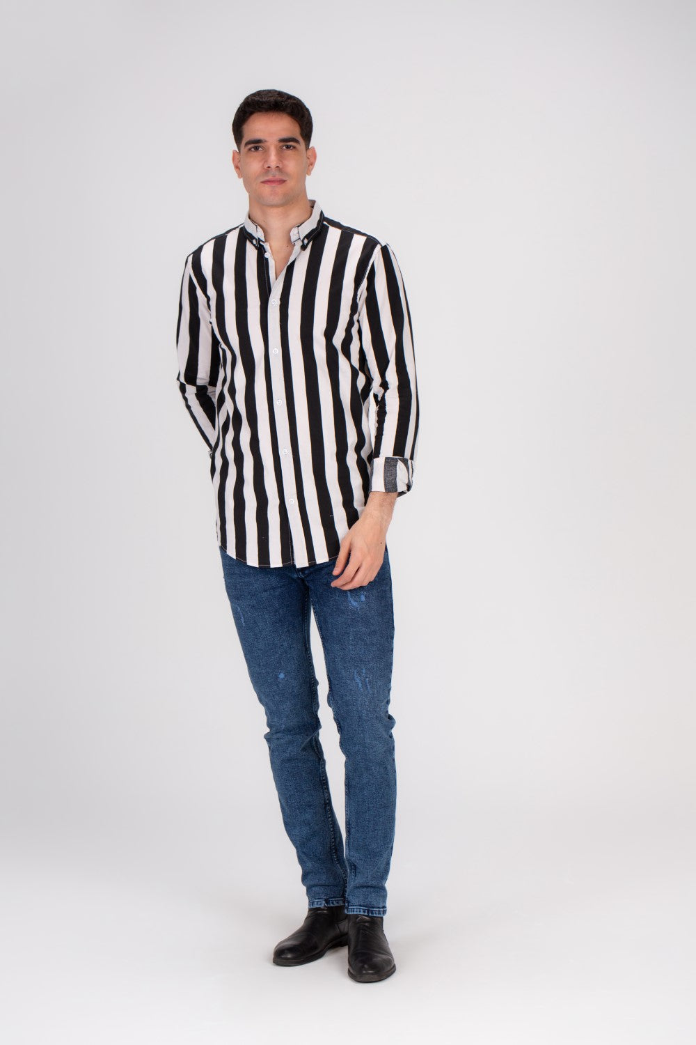 Men's Regular Fit Cotton Long Sleeves Striped Shirt Perfect For Casual Outings