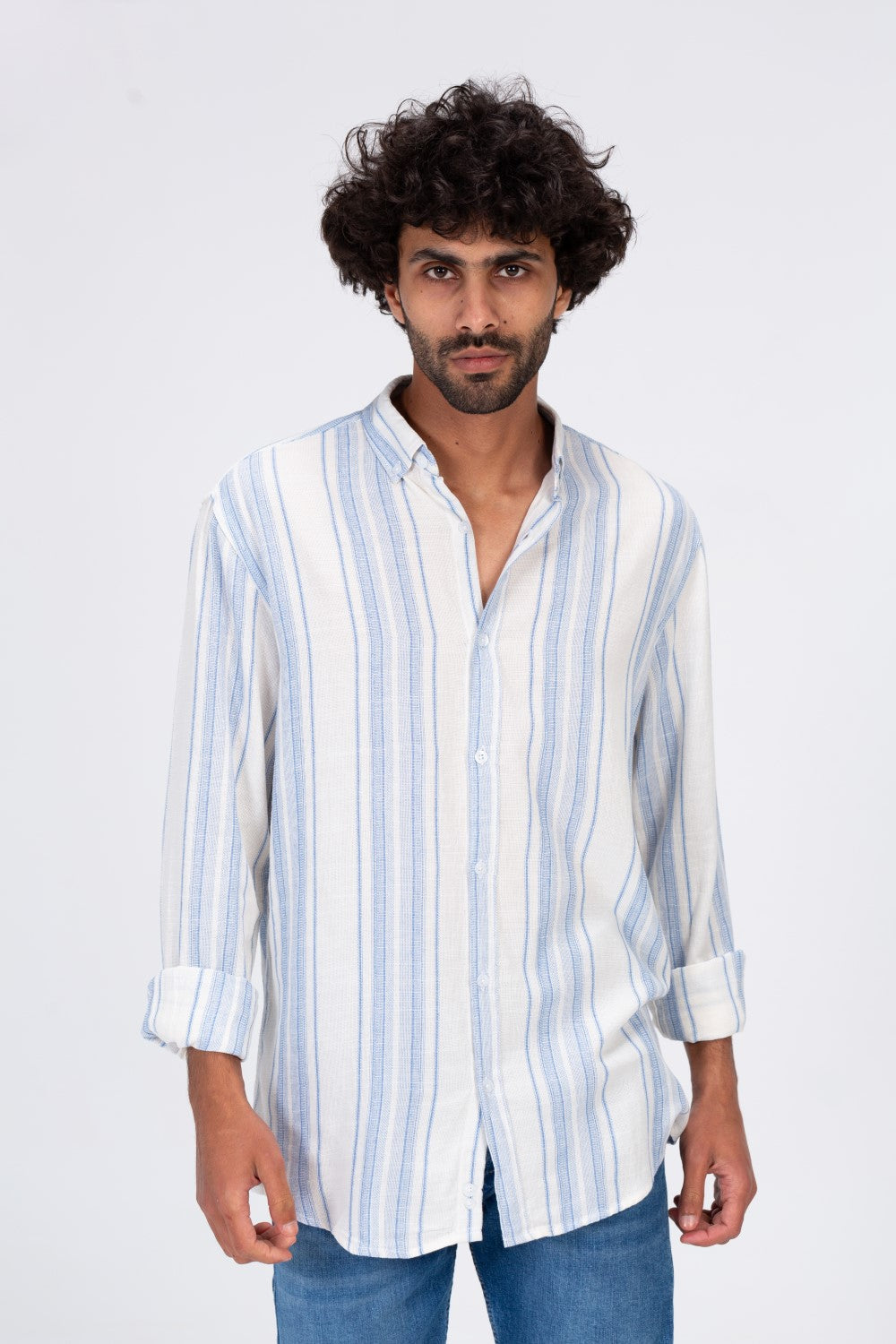 قميص رجالي مخطط بأكمام طويلة من القطن مناسب للاستخدام اليومي