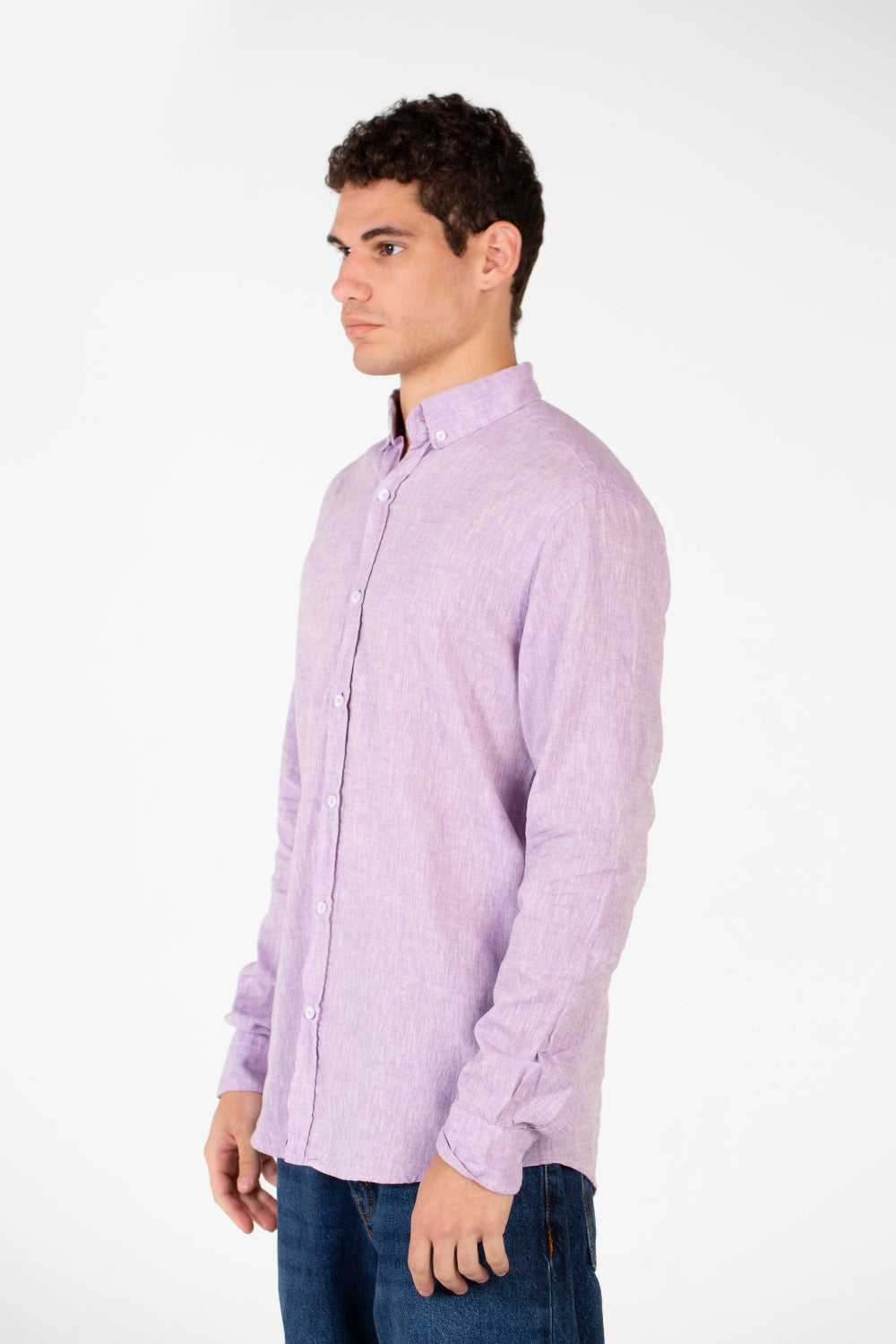 قميص رجالي أساسي من الكتان بأكمام طويلة بقصة Slim Fit