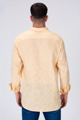 قميص رجالي سادة من الكتان بياقة وأكمام طويلة بقصة مناسبة