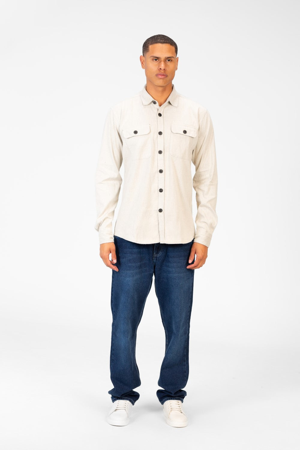 Men's Basic Slim Fit Shirt With Front Pockets