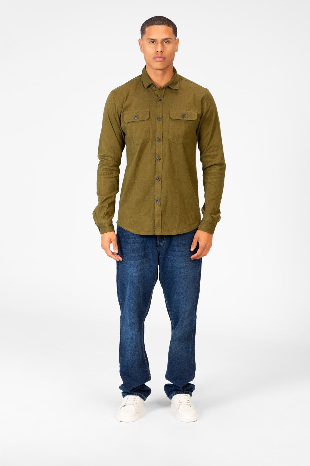 Men's Basic Slim Fit Shirt With Front Pockets