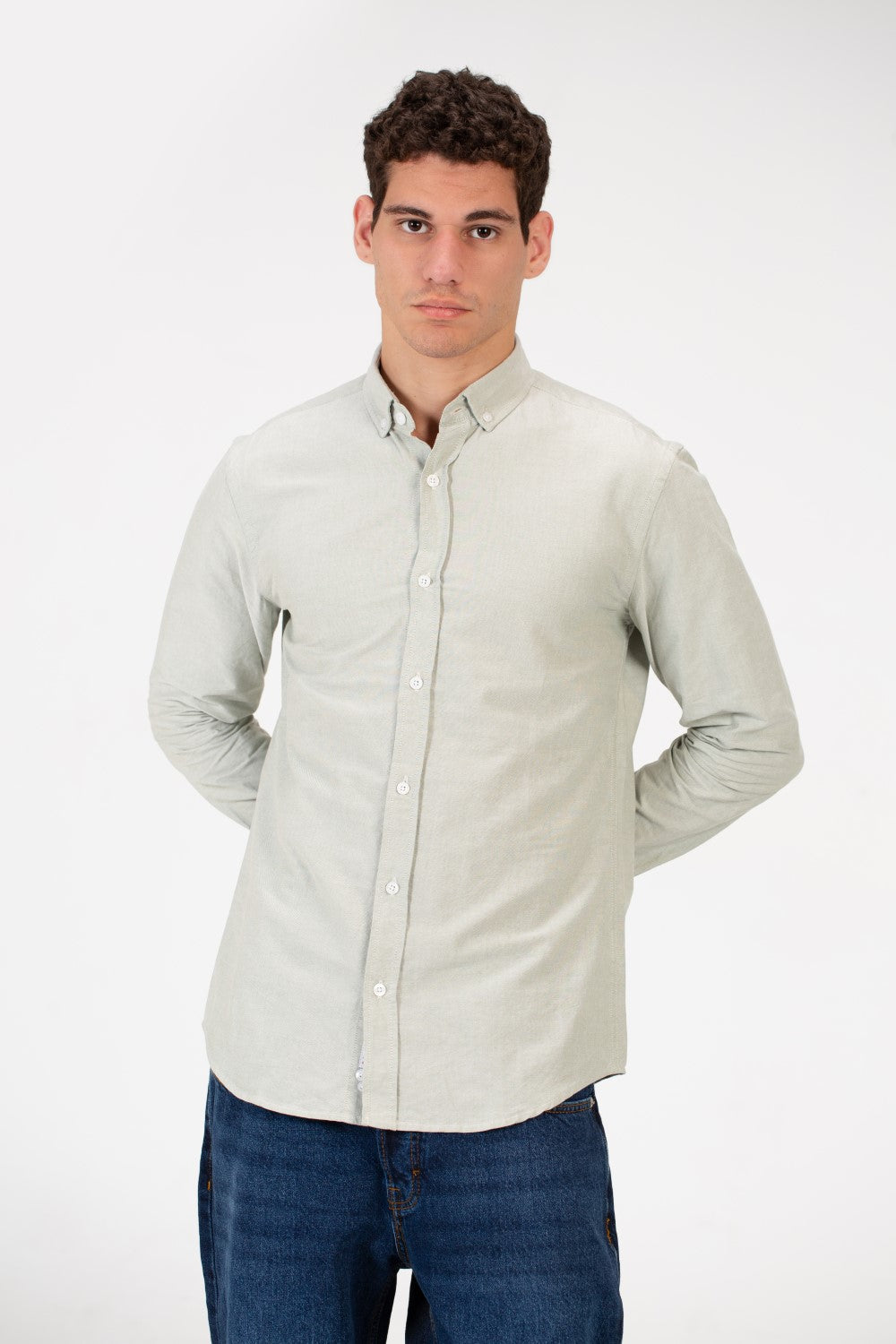 Men's Basic Slim Fit Long Sleeve Shirt