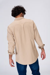 قميص رجالي بقصة عادية أساسي سادة مع خامة مريحة