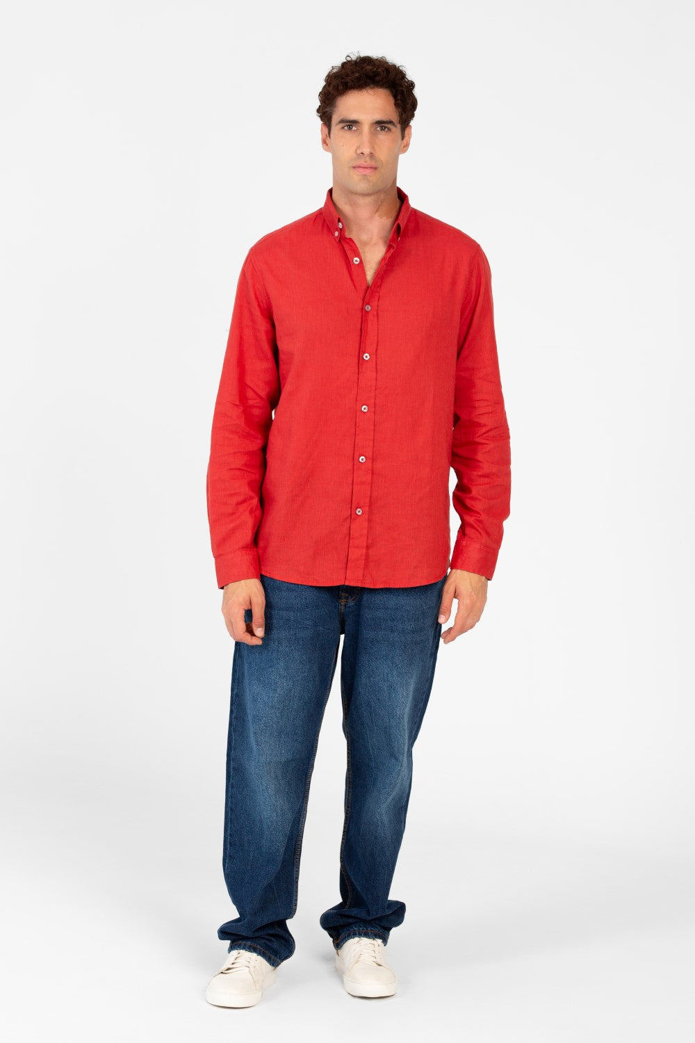 قميص رجالي أساسي كتان بقصة عادية