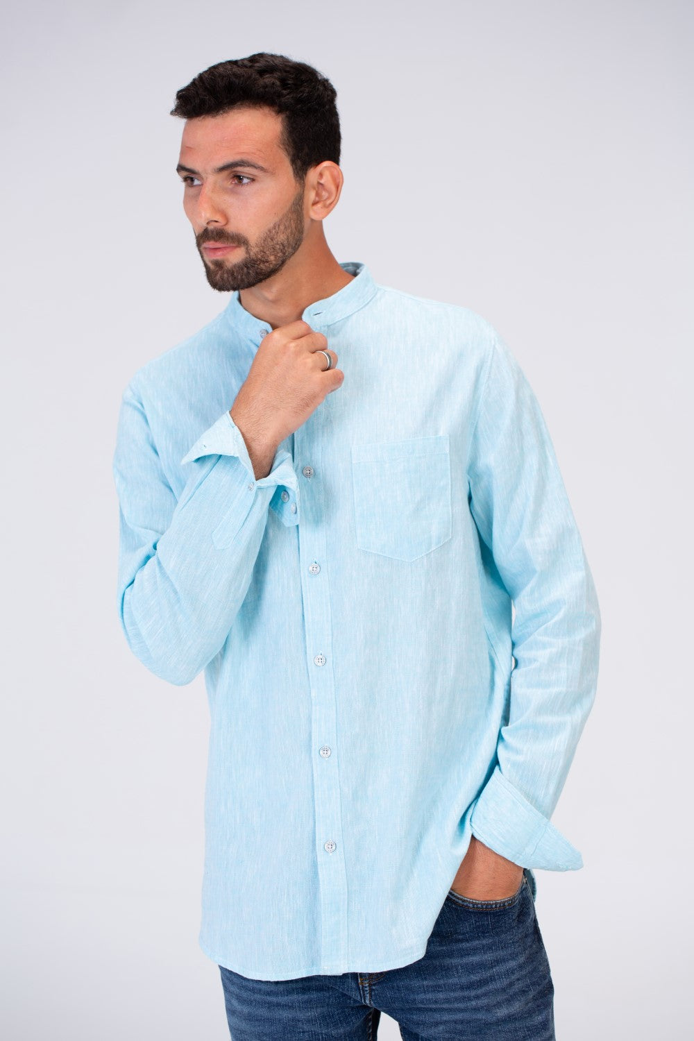 قميص رجالي أساسي Slim Fit كتان بأكمام طويلة وأزرار من الأمام