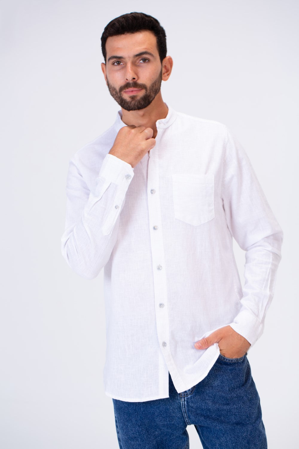 قميص رجالي أساسي Slim Fit كتان بأكمام طويلة وأزرار من الأمام