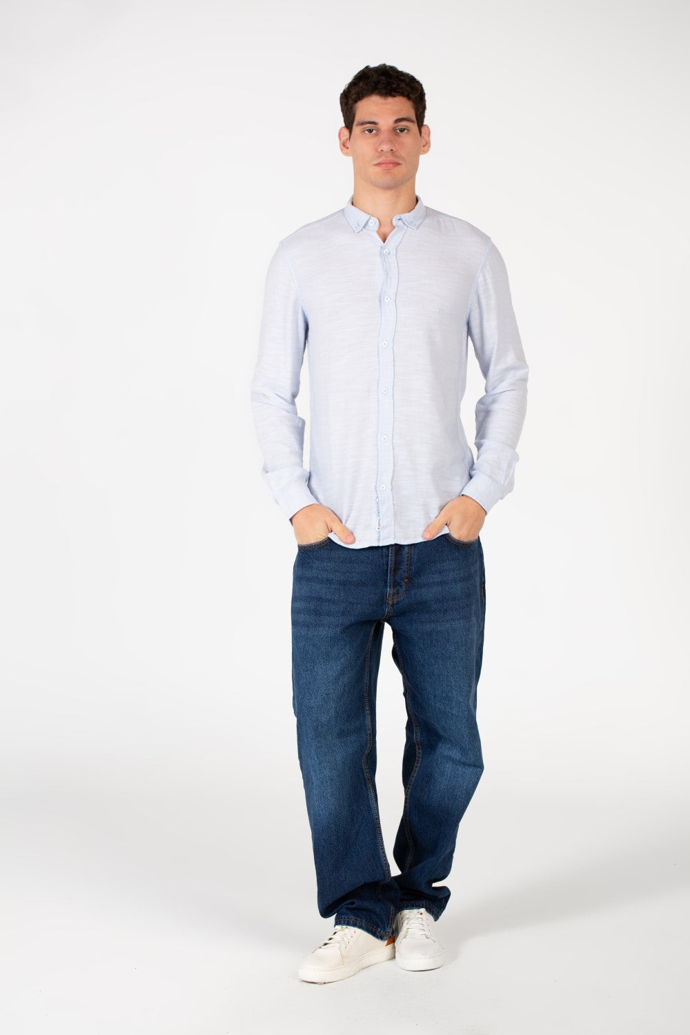 Men's Basic Slim Fit Long Sleeved Shirt