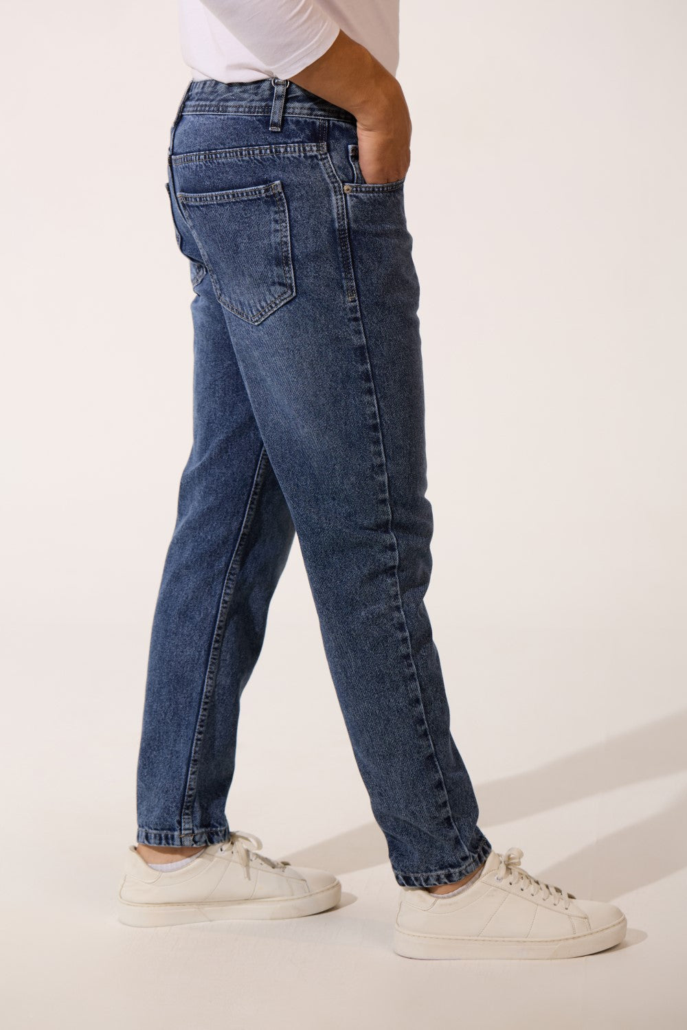 Men's Basic Boyfriend Jeans Pants For Daily Wear High Quality Material