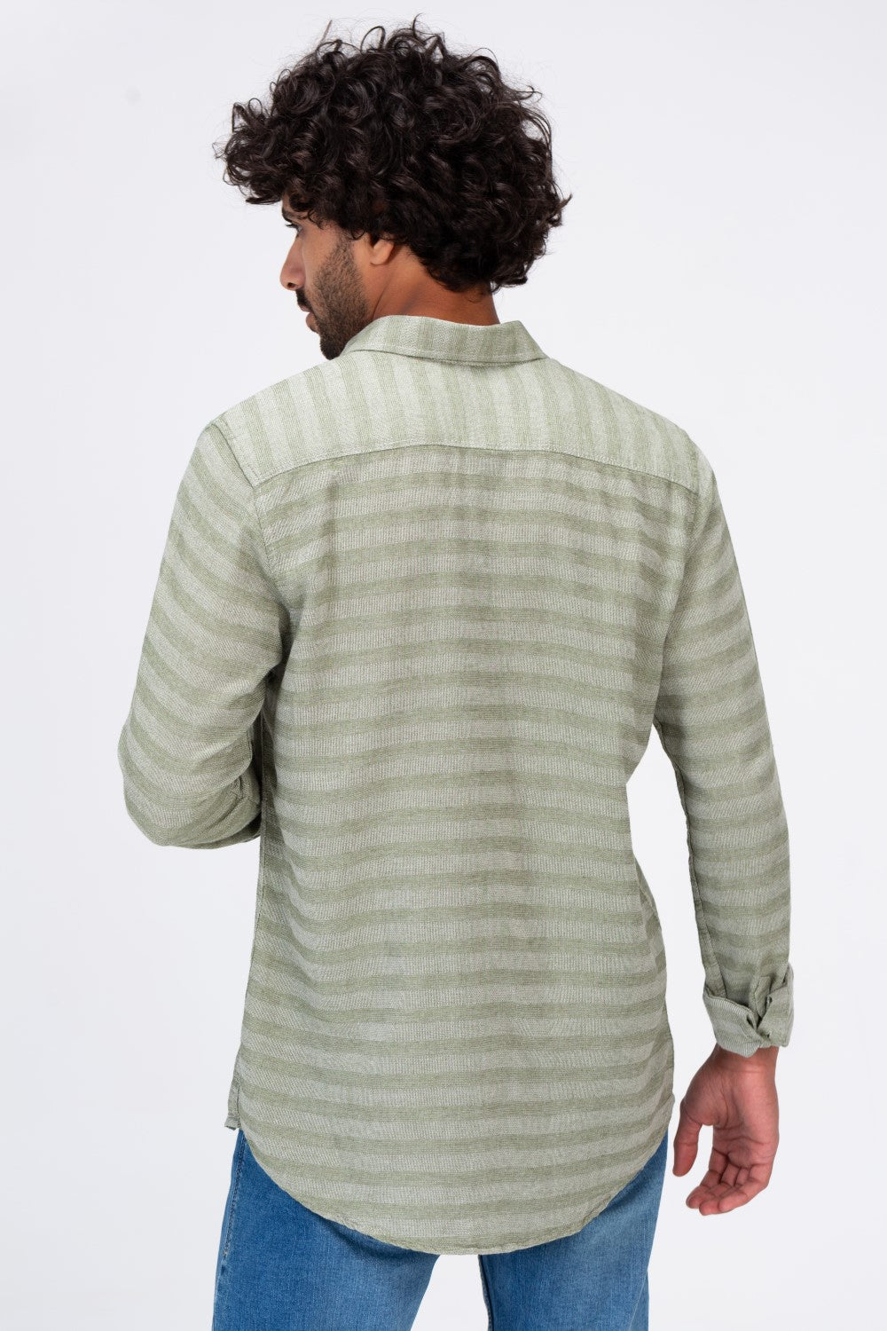 Mens Basic Shirt With Long Sleeves And Basic Colors