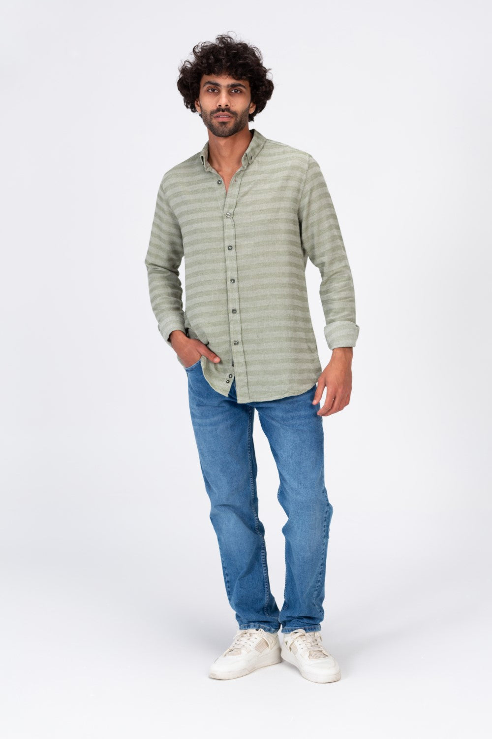 Mens Basic Shirt With Long Sleeves And Basic Colors
