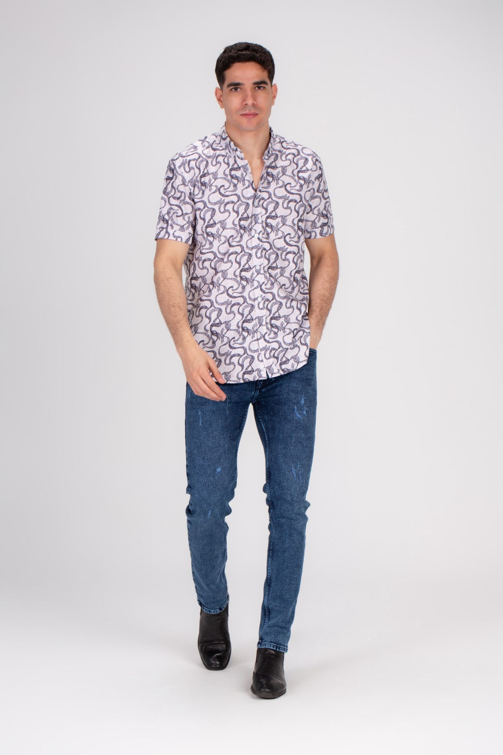Men's Short Sleeve Casual Cotton Regular Fit Shirt With Printed Original Jakar Pattern Soft & Comfortable Fabric
