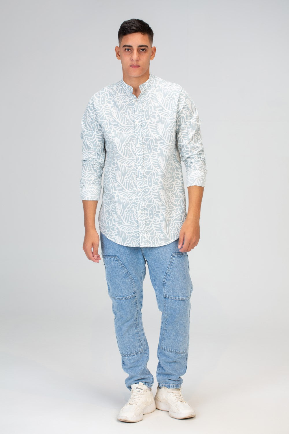 Mens Long Sleeves Shirt With Collar And Poplin Material