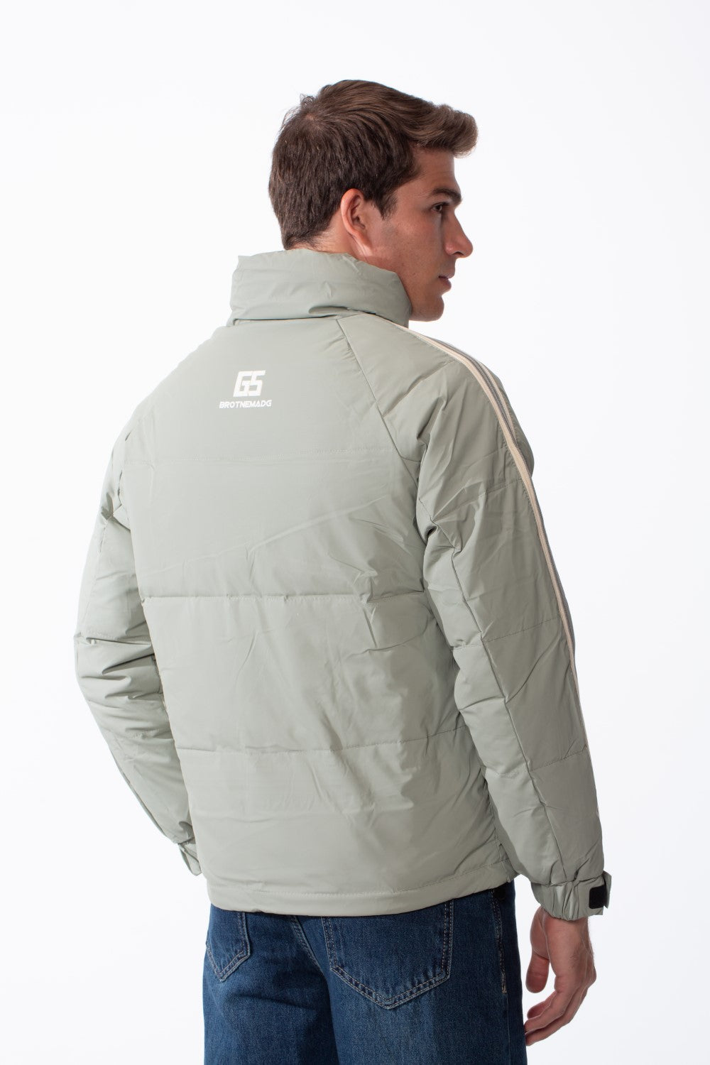 Men's Waterproof Long Stripe Sleeves High Neck Full-Zip Side Pockets Puffer Jacket