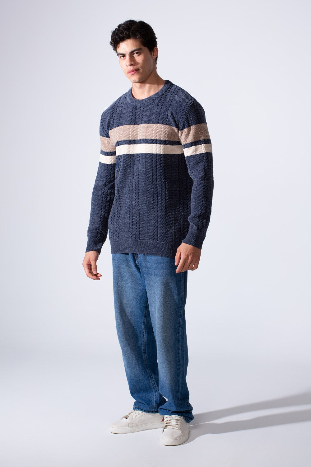 Men's Round Neck Textured Stripe Slim Fit Knit Pullover