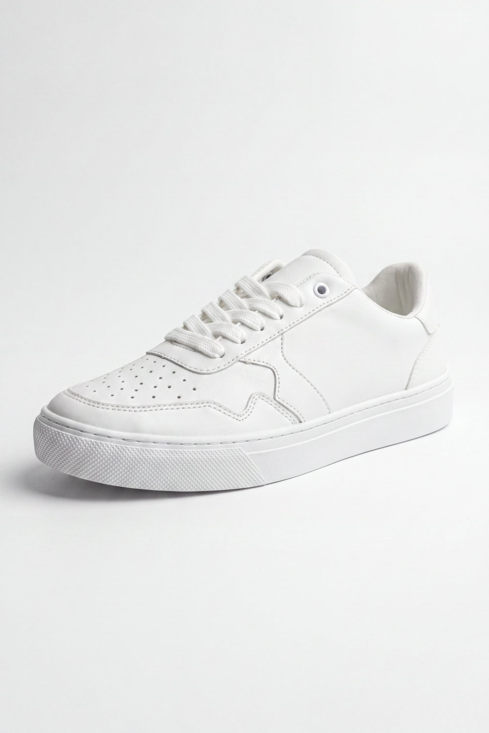 Men's Tomato Store Clean Court Sneakers Smooth Plain Upper With Perforated Toe Detail Panel Stitch Lines Lace Up Front Textured Platform Shoes