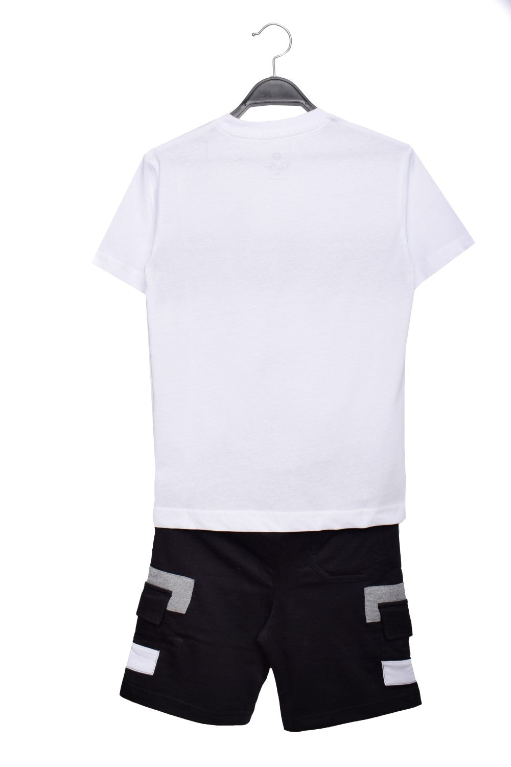 Boy's Front Printed Unique Design Made Of Soft Cotton T-shirt