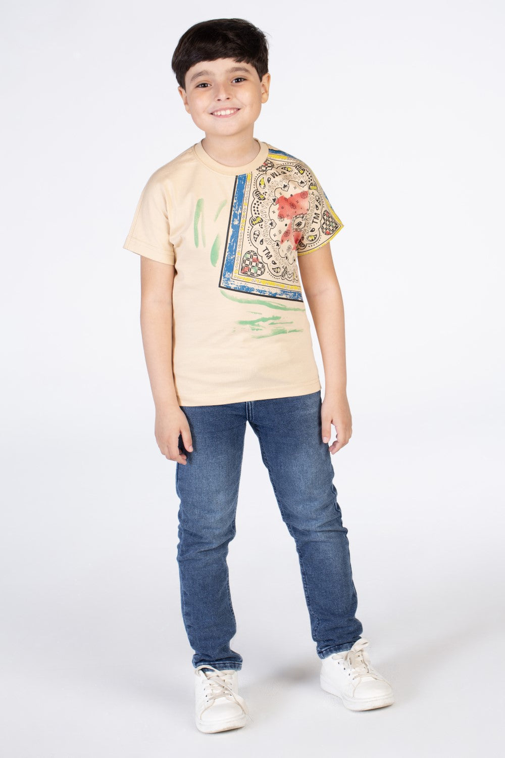 تي شيرت أولاد نصف كم بطباعة جانبية مميزة