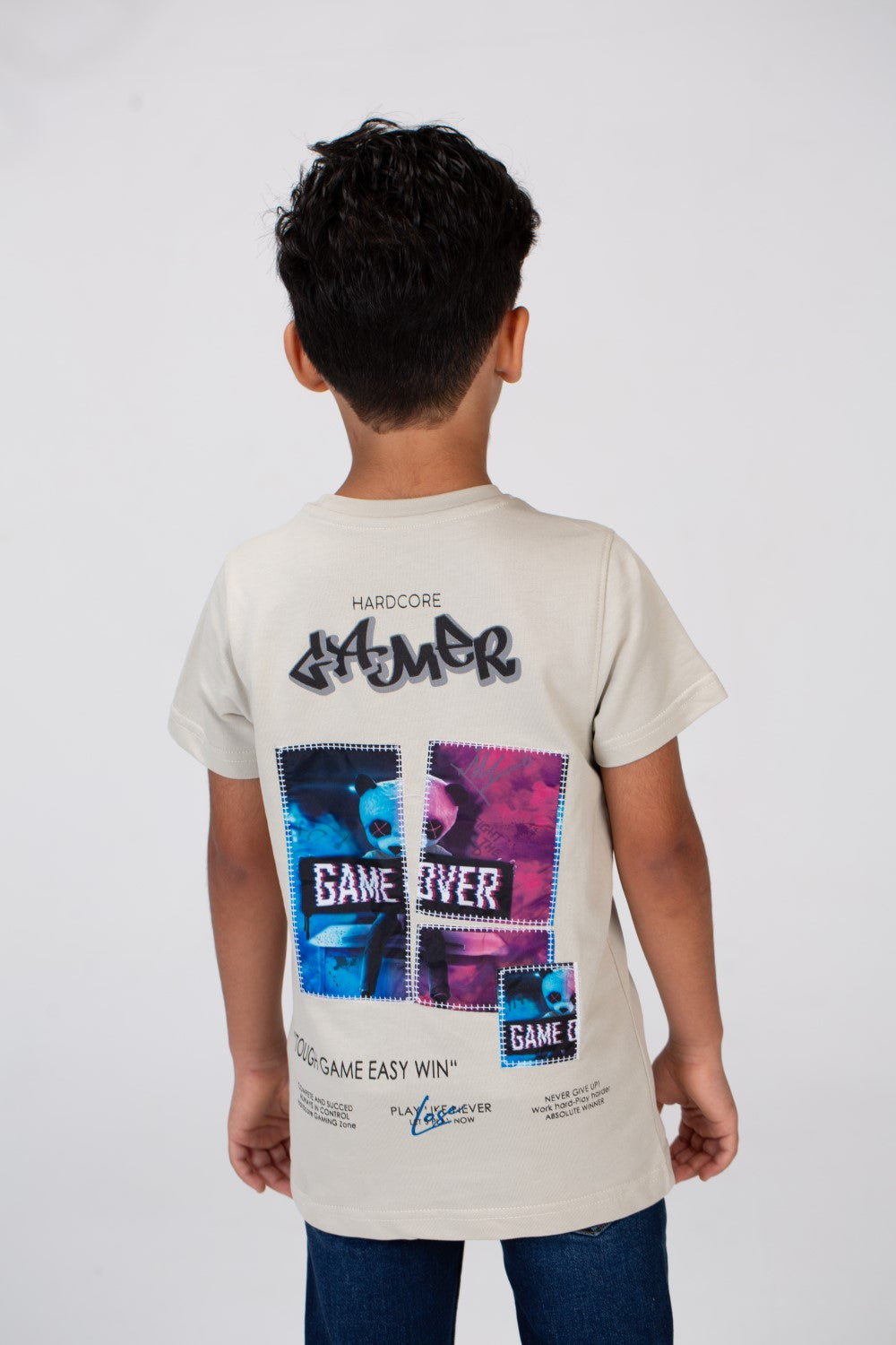 Boys Half Sleeves T-shirt With A Round Neck And A Print On The Front And Back