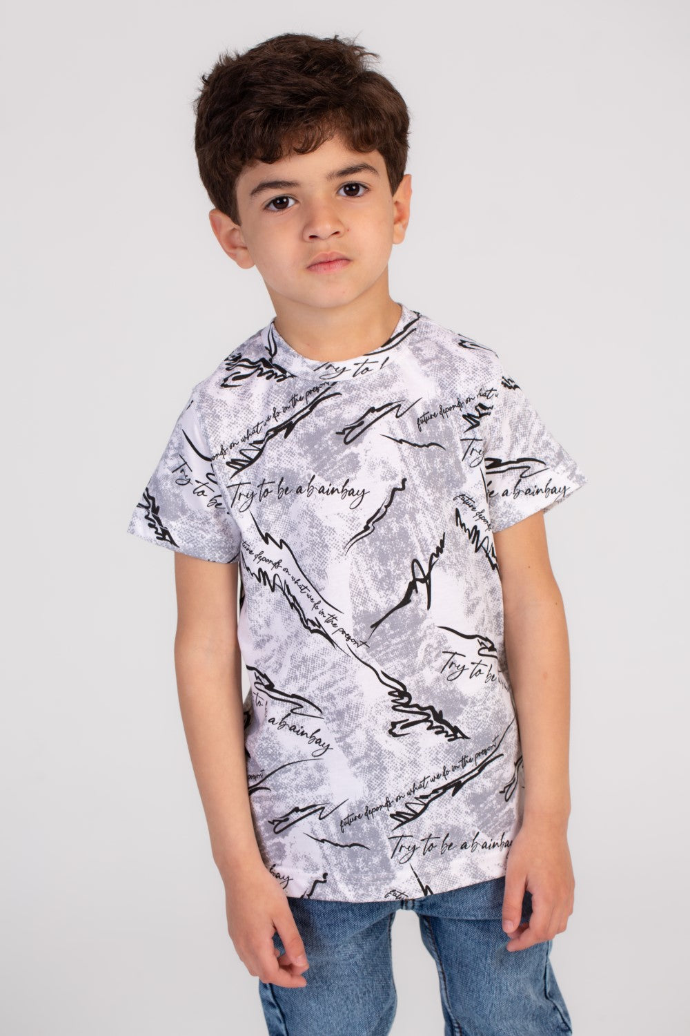 Boy's Full Printed Crew Neck Regular Fit Made Of Cotton T-shirt This Regular Fit Tee Is Perfect For Any Casual Occasion