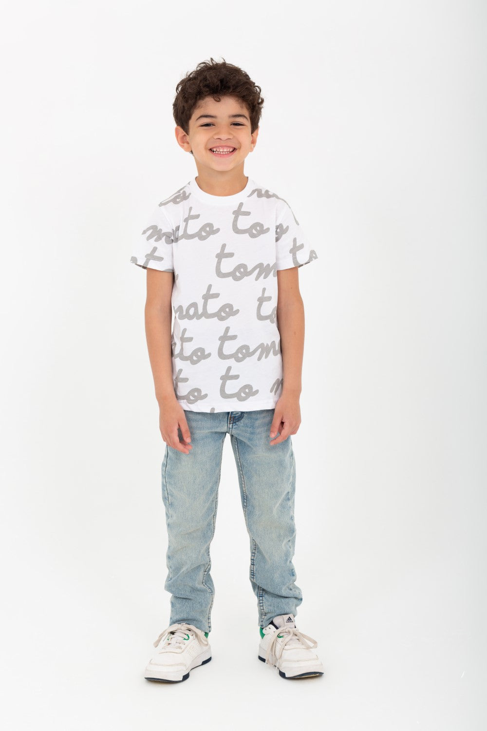 Boys' Half-Sleeve T-shirt With Tomato Printed  And A Comfortable Material