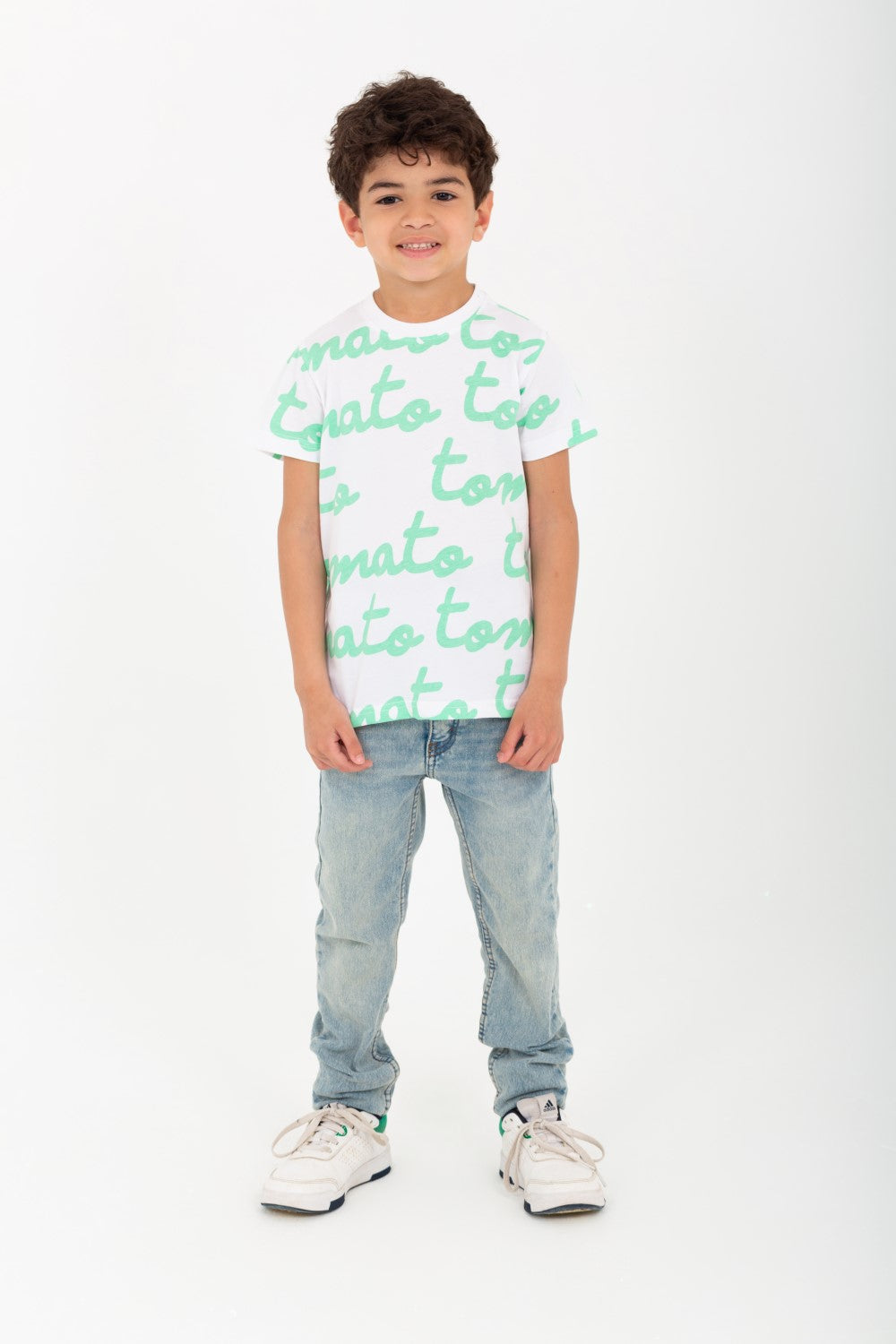 Boys' Half-Sleeve T-shirt With Tomato Printed  And A Comfortable Material