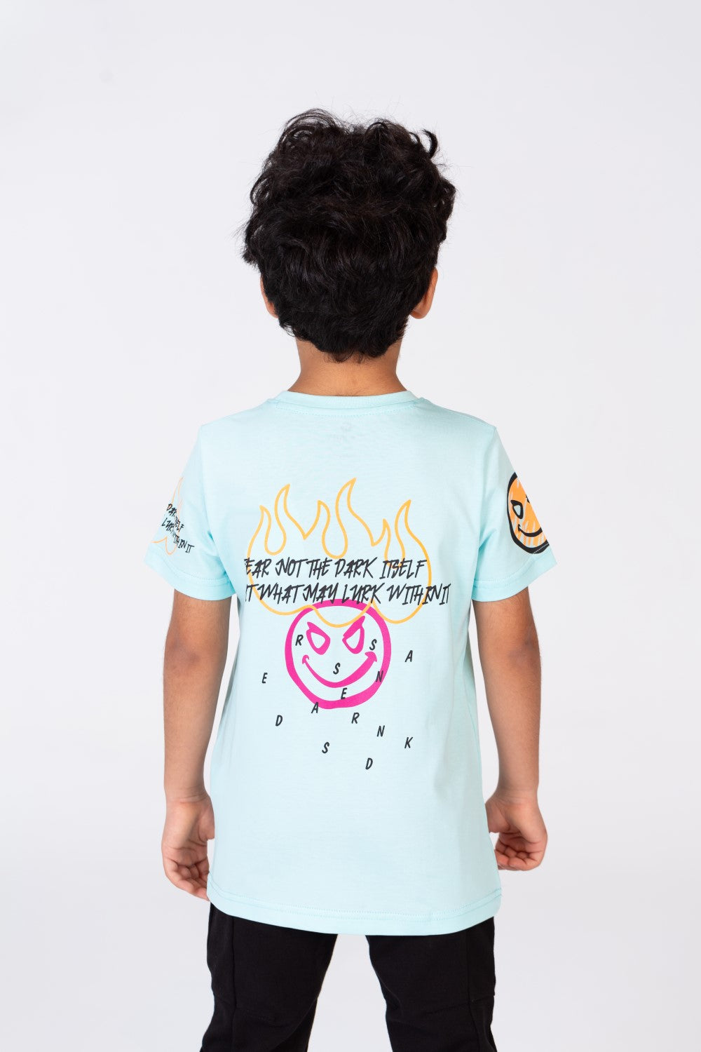Boys Half Sleeve T-shirt Printed On The Front And Back In A Practical And Comfortable Material