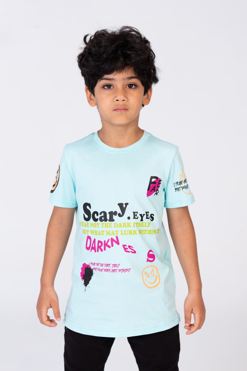 Boys Half Sleeve T-shirt Printed On The Front And Back In A Practical And Comfortable Material