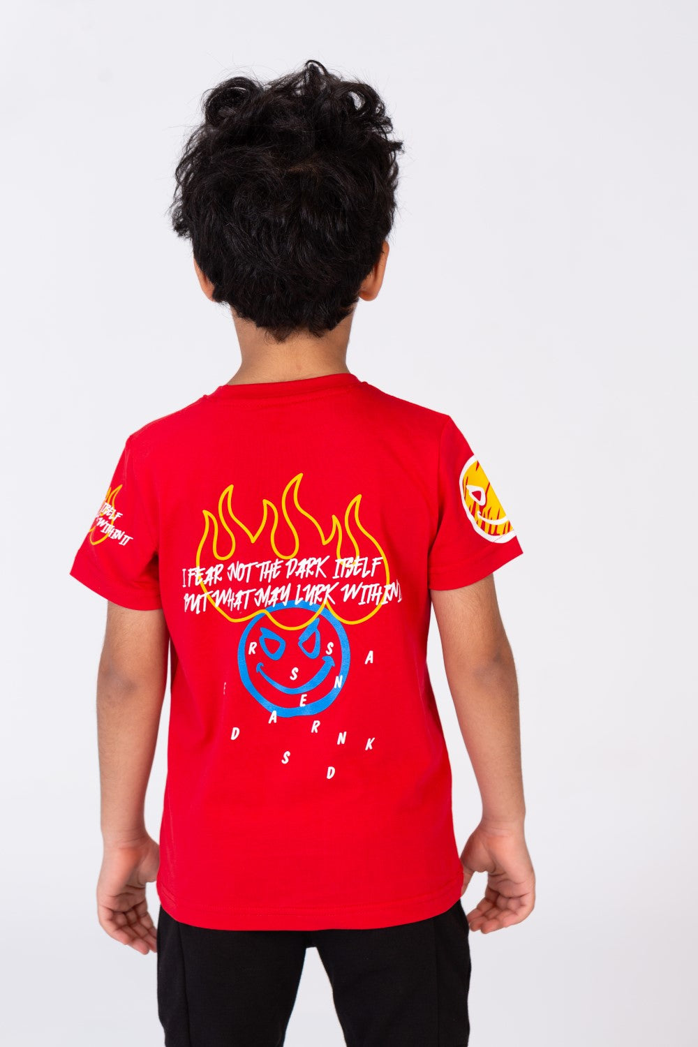 Boys Half Sleeve T-shirt Printed On The Front And Back In A Practical And Comfortable Material