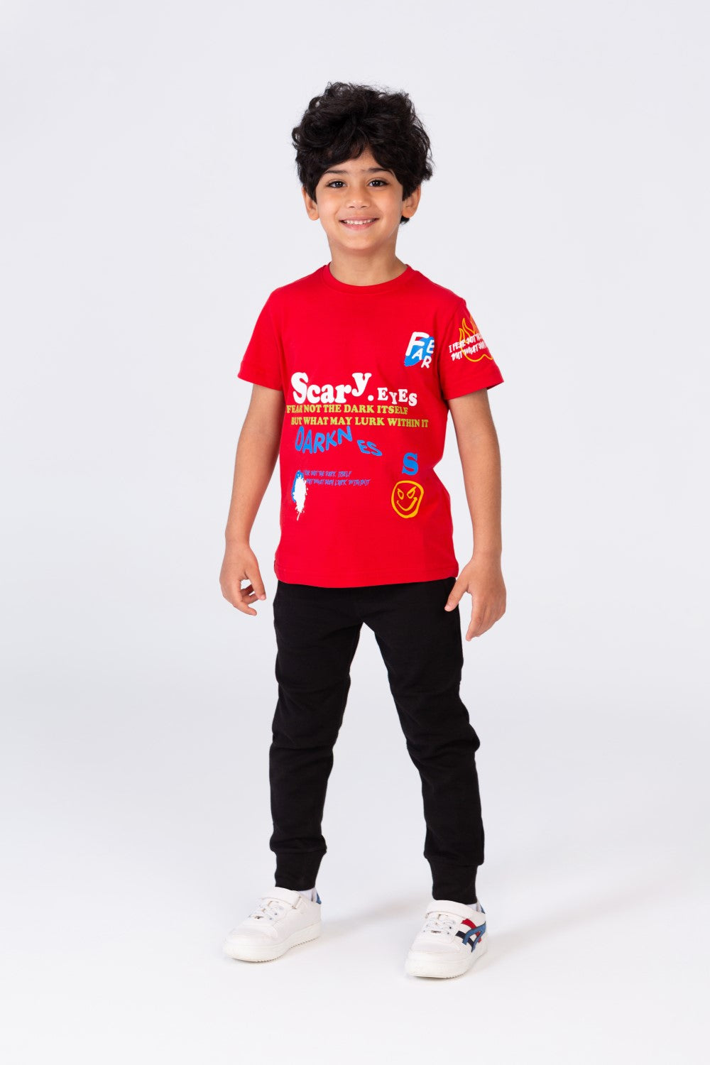 Boys Half Sleeve T-shirt Printed On The Front And Back In A Practical And Comfortable Material