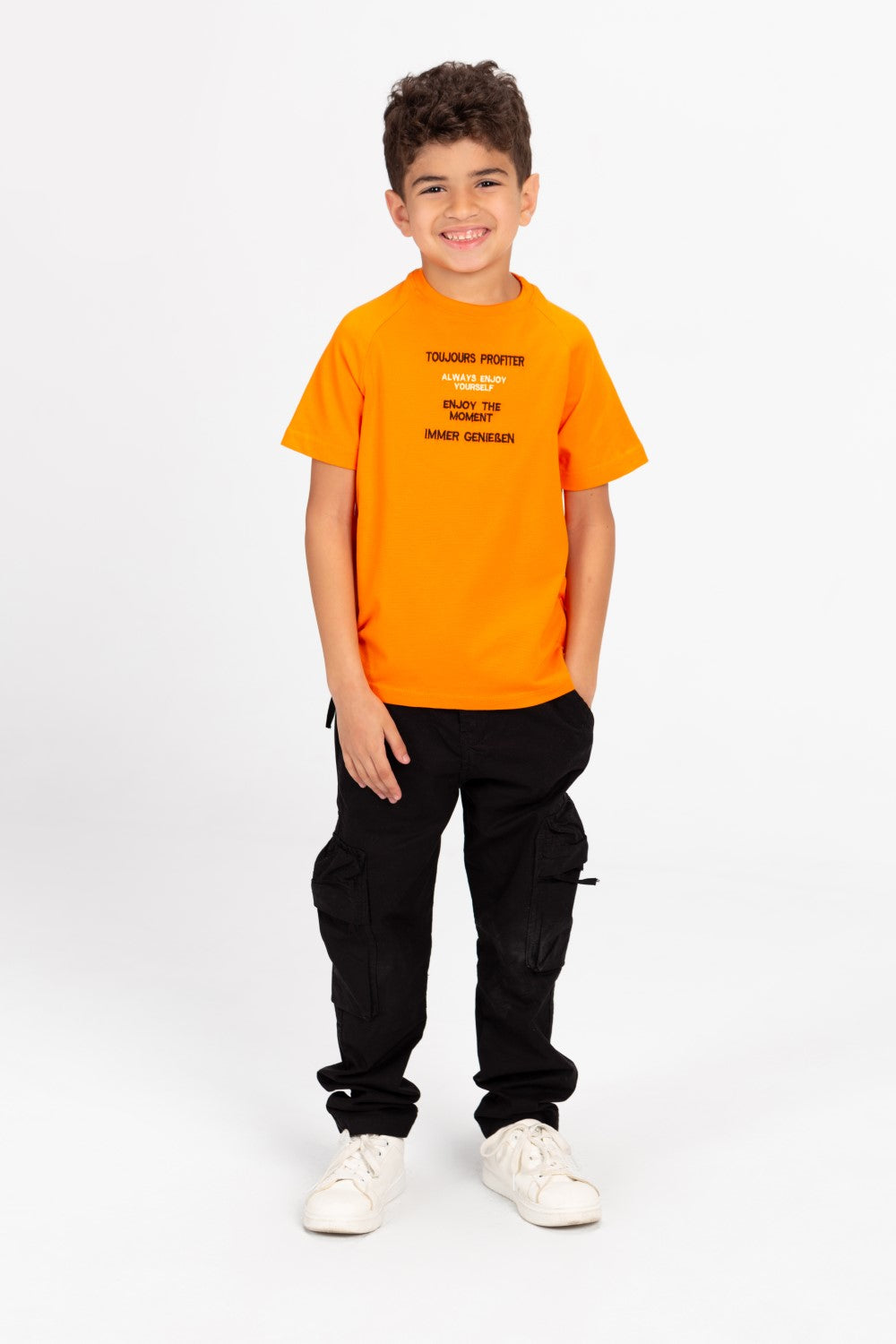 Boys Round Neck T-shirt With Half Sleeves And Front Print