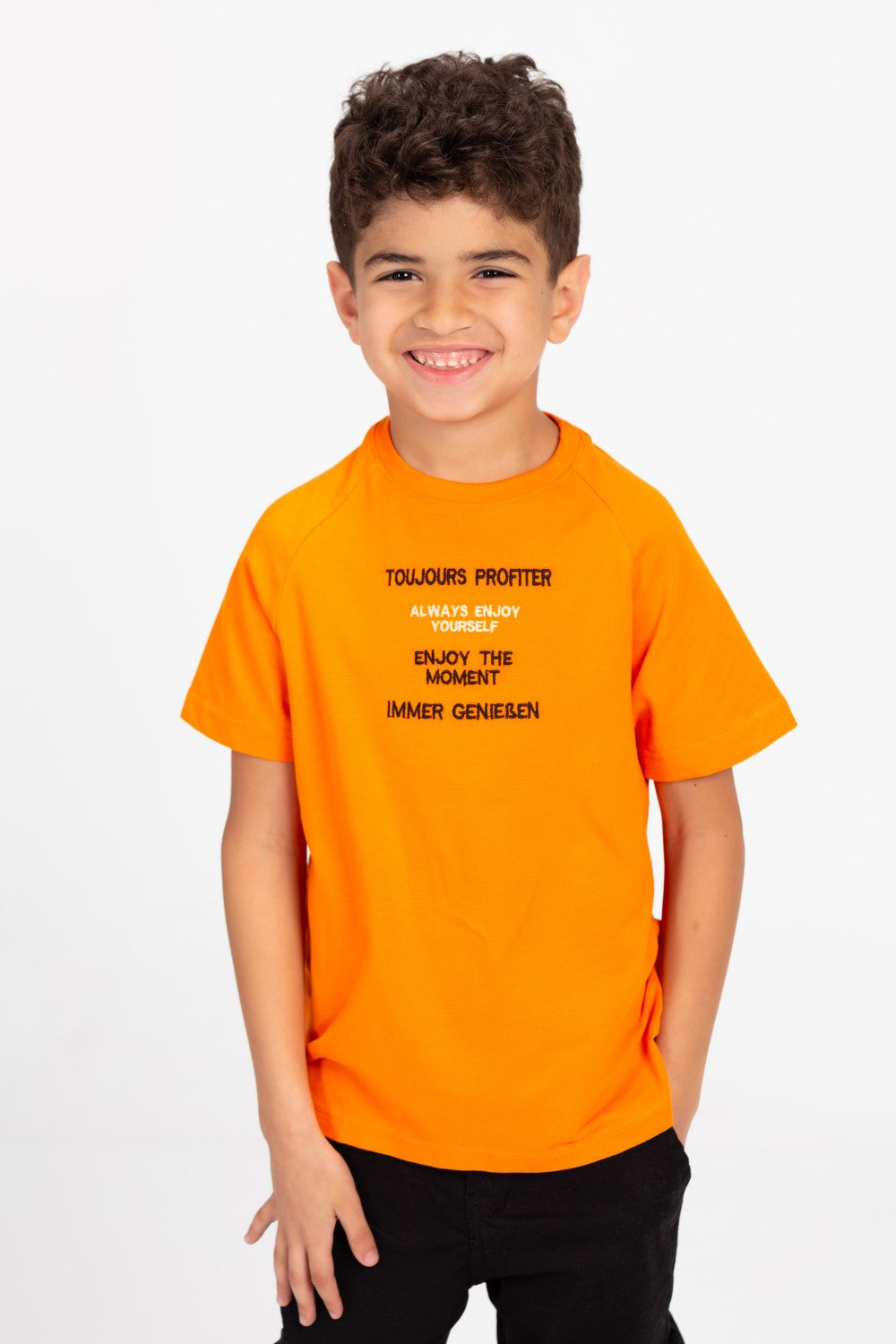 Boys Round Neck T-shirt With Half Sleeves And Front Print