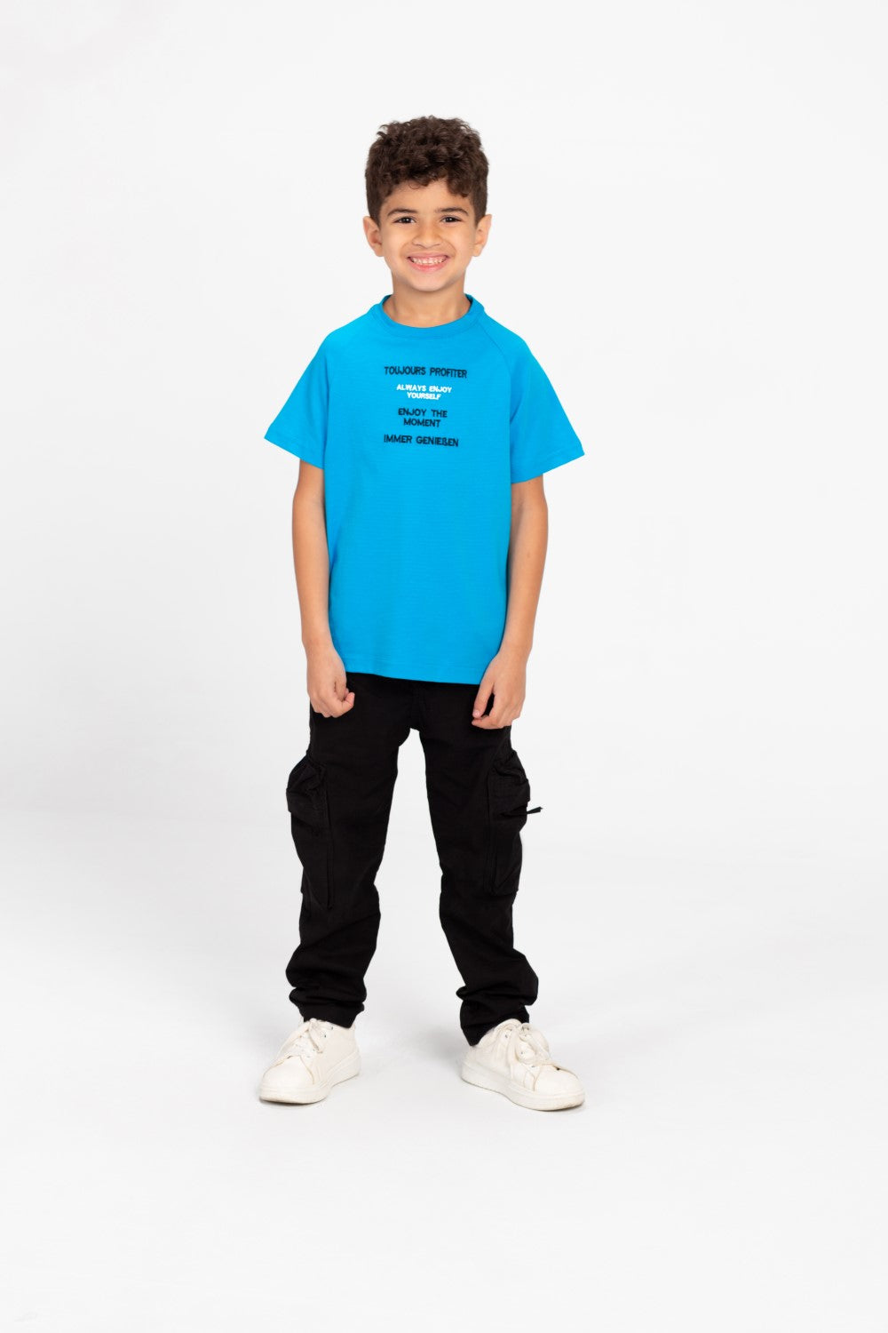 Boys Round Neck T-shirt With Half Sleeves And Front Print