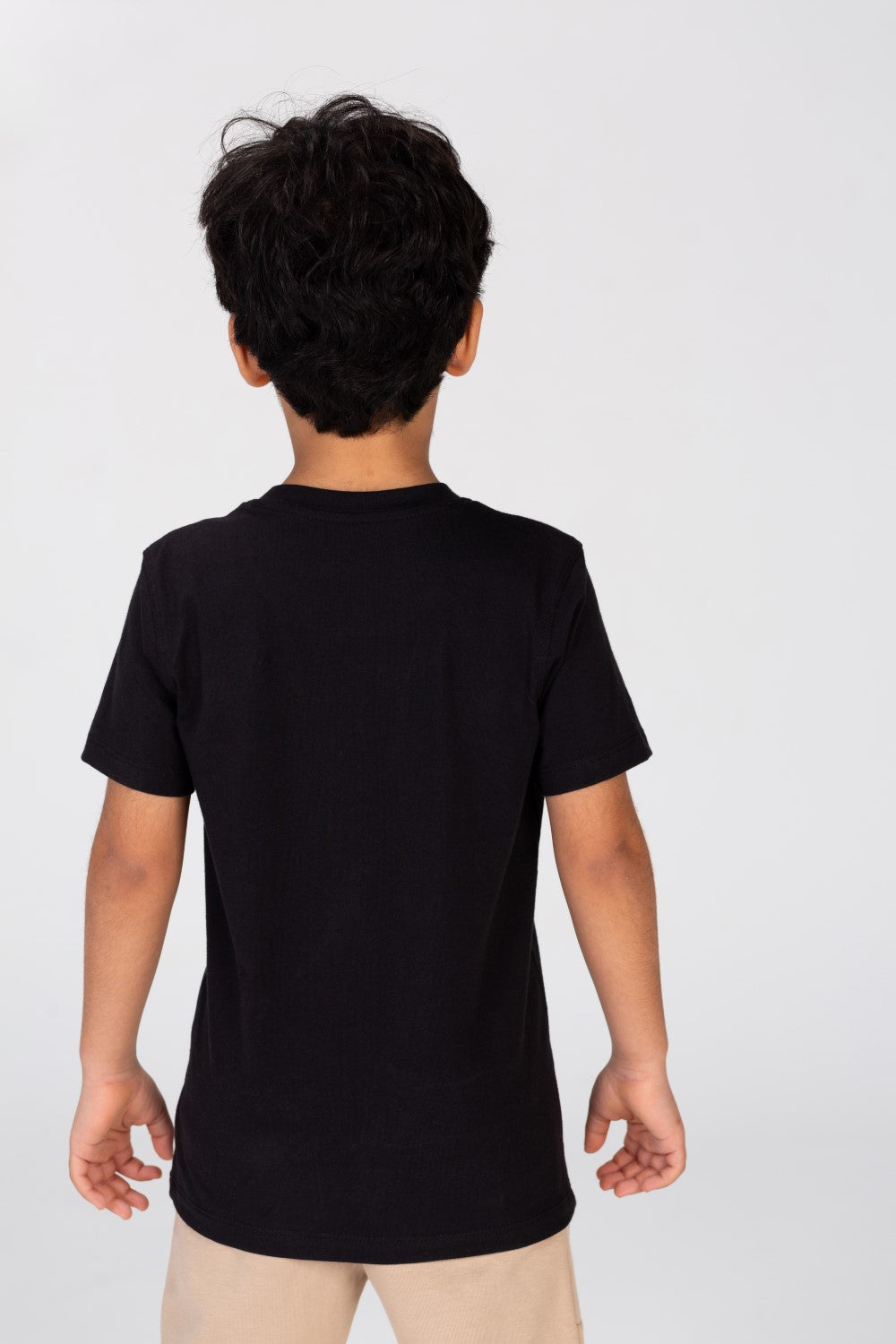 Boys T-shirt With A Bear Print On The Front Made Of Comfortable Cotton Material