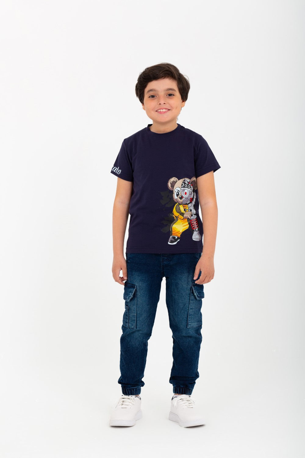 Boys' half-sleeved T-shirt made of soft cotton with a round neck and a distinctive front print