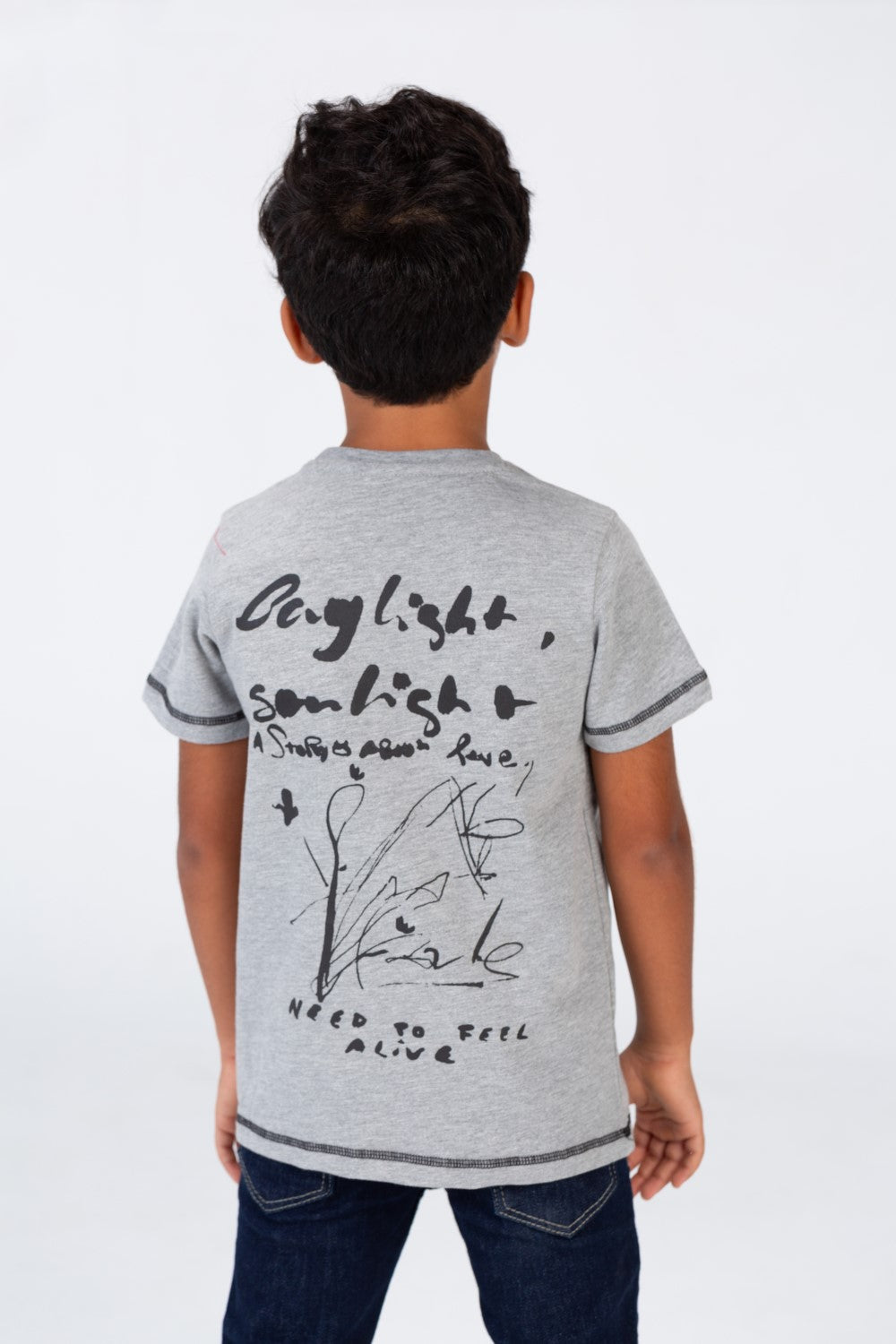 Boys' Short Sleeves Round Neck T-shirt Made Of Summer Melton Material
