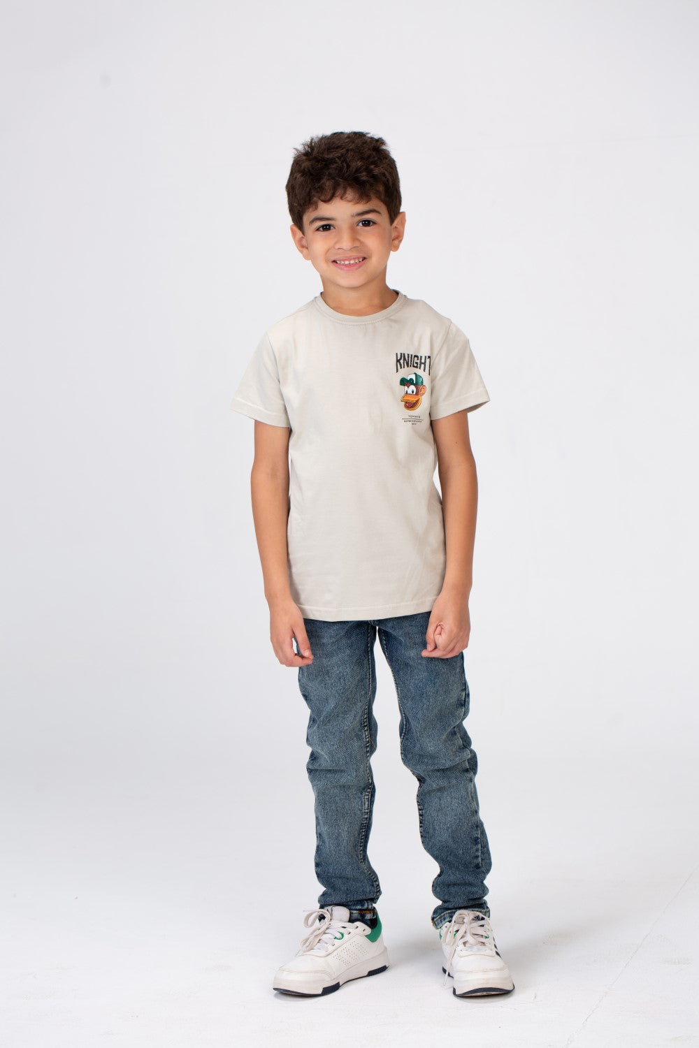 Boys T-shirt With A Round Neck And Tomato Pprint On The Front And Back