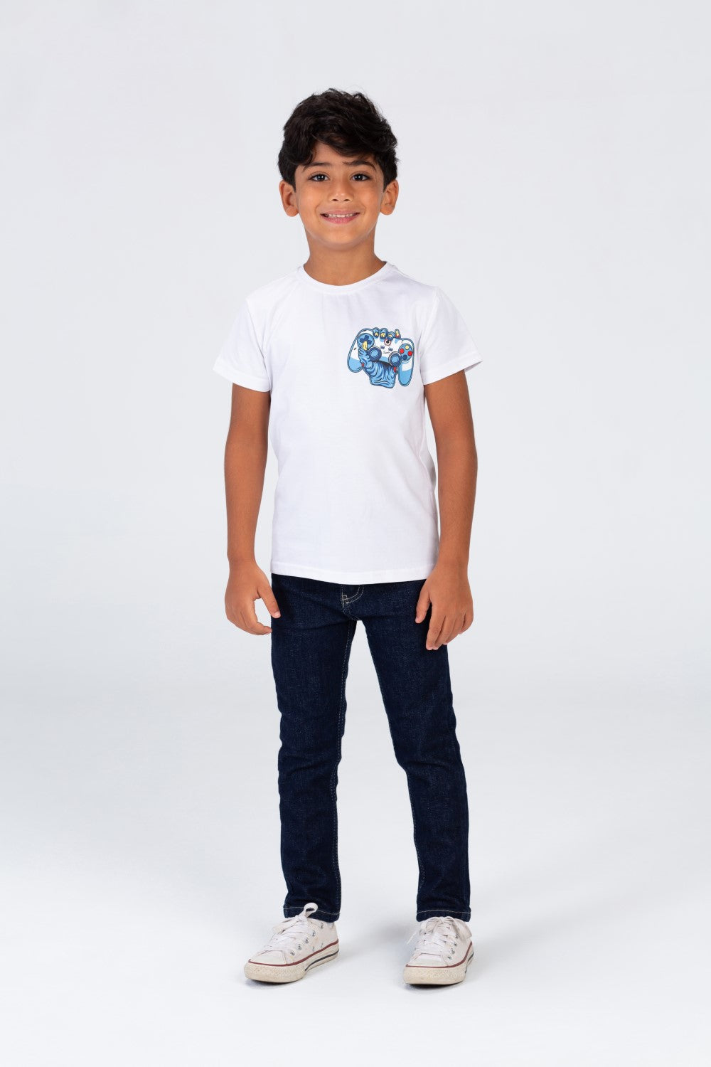 Boys' Half Sleeved T-shirt With A Round Neck And A Print On The Front And Back