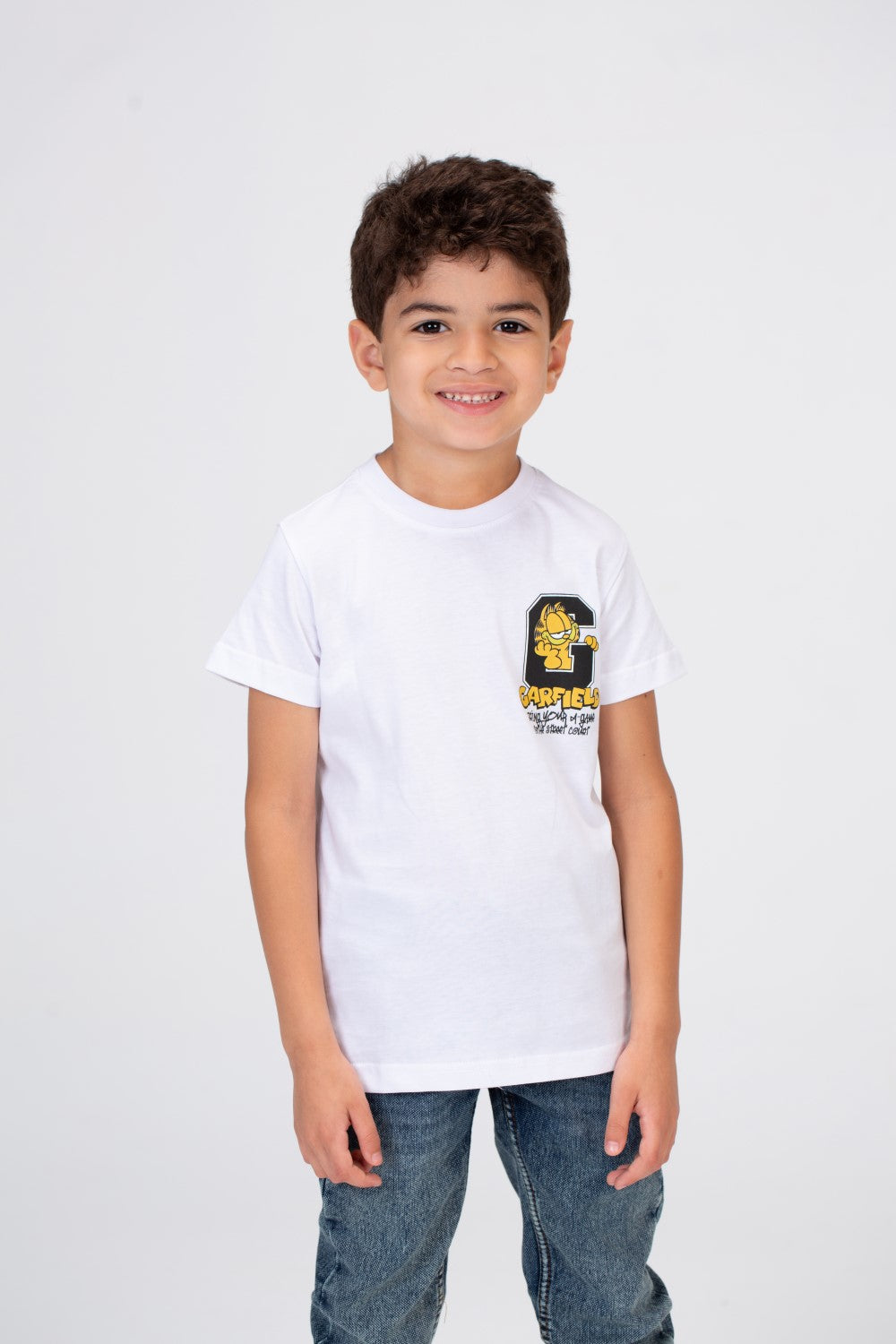 Boys Half Sleeves T-shirt With A Round Neck And Front And Back Print
