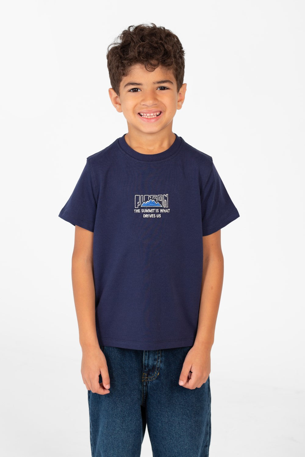 قميص بأكمام قصيرة للأولاد بطبعة على الظهر