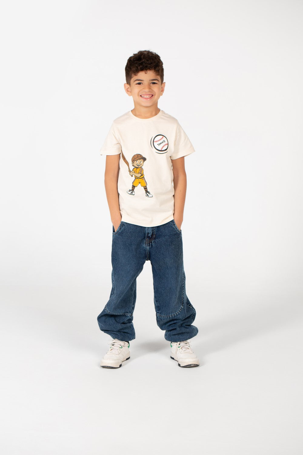 قميص بولو برقبة دائرية وطبعة طماطم للأولاد