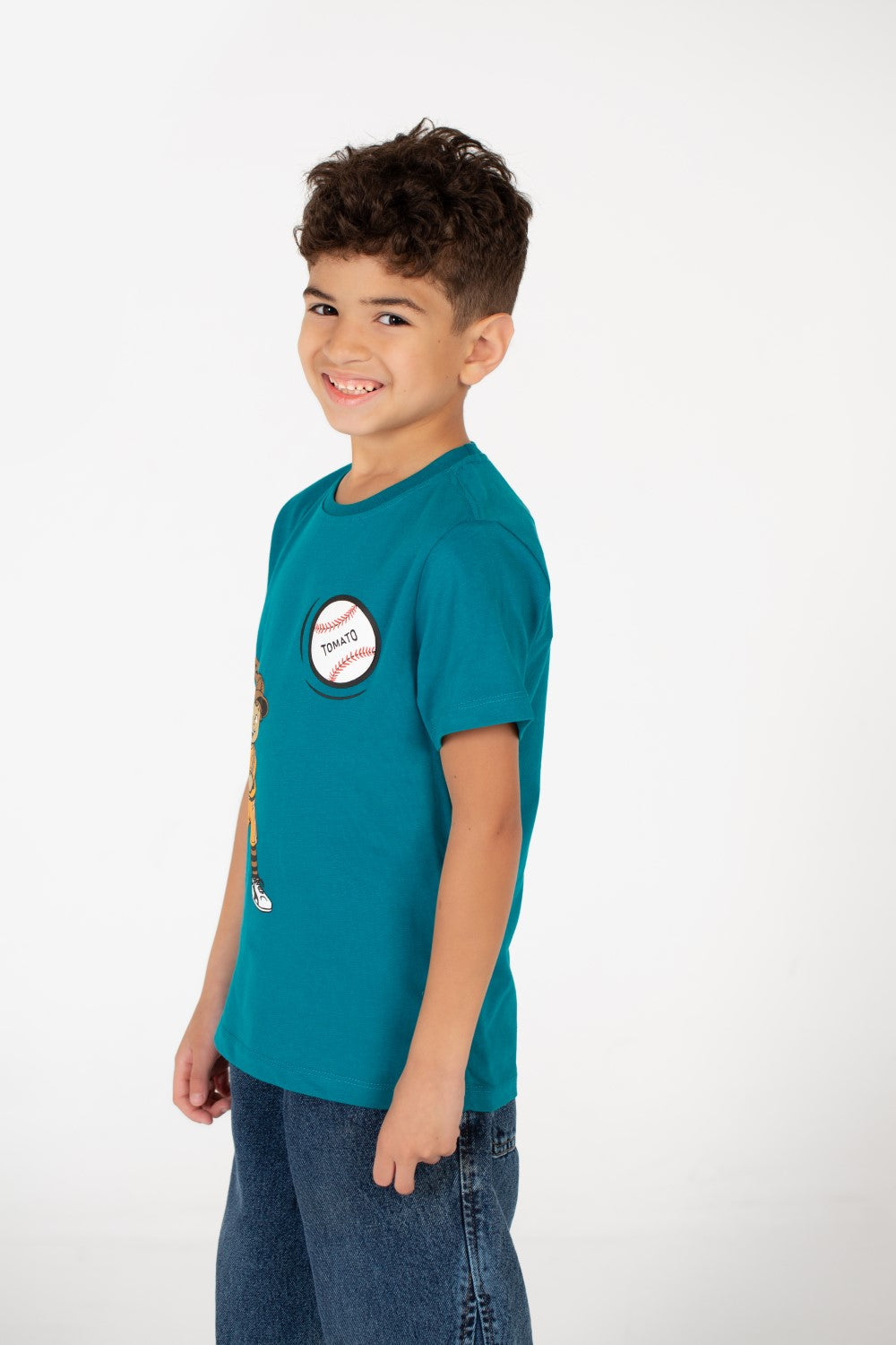 قميص بولو برقبة دائرية وطبعة طماطم للأولاد
