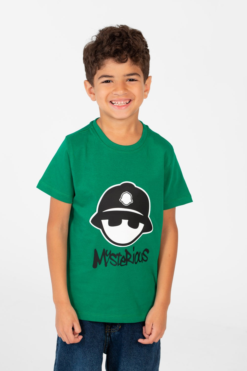 قميص بولو بطبعة وياقة دائرية للأولاد