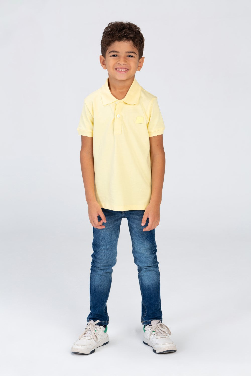 Boys Plain Polo T-shirt With Short Sleeves And Tomato Badge On The Front