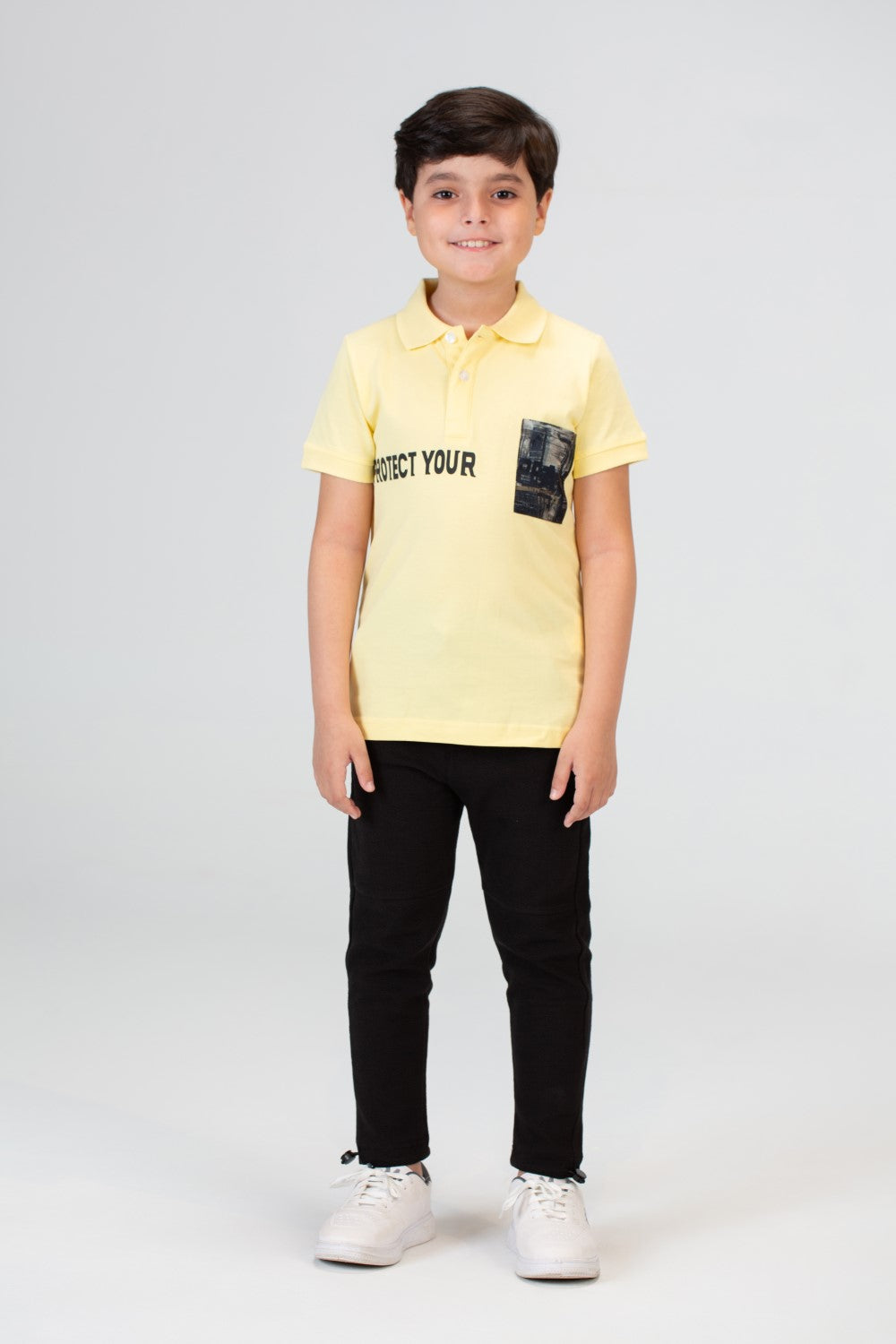 Boys Polo T-shirt With Half Sleeves And Front Print