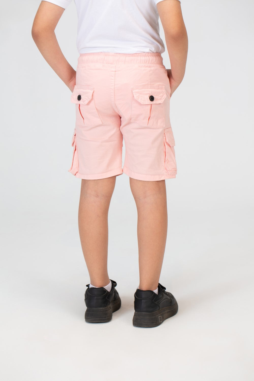 شورتات جاباردين أولاد بجيوب جانبية وتفاصيل أساسية