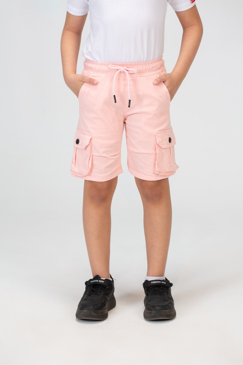 Boys Gabardine Shorts With Side Pockets And Basic Details