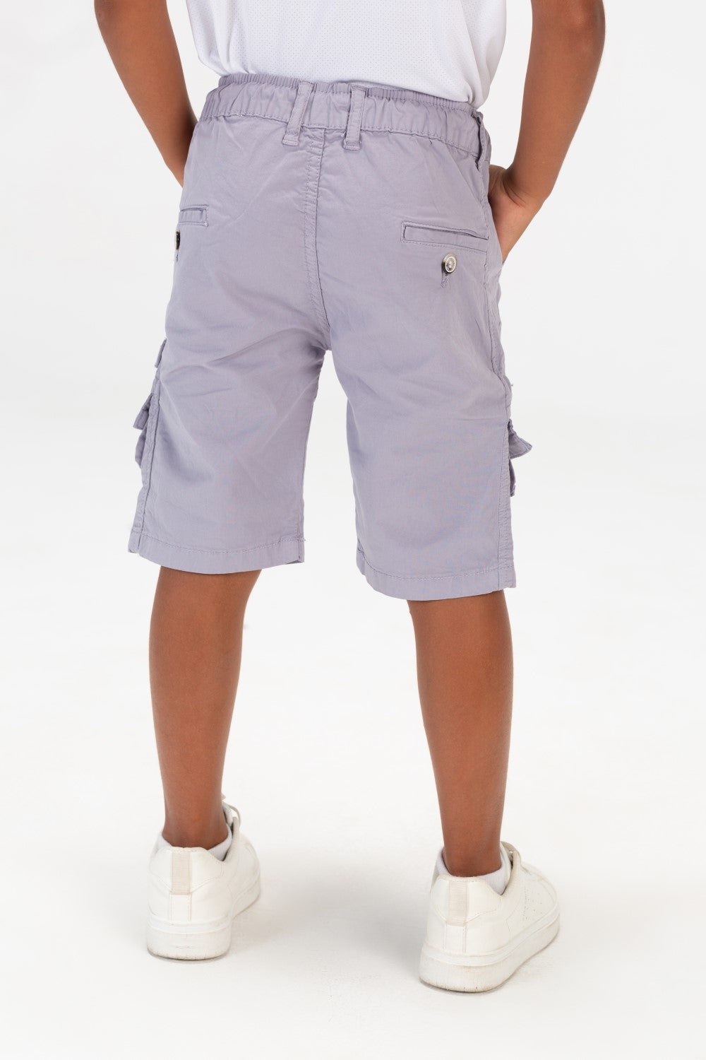 شورتات غاباردين للأولاد مع حزام خصر مطاطي وجيوب جانبية بسحّاب