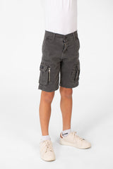 شورت أساسي بجيب جانبي من قماش الجاباردين للبنين مصنوع من خامة عالية الجودة